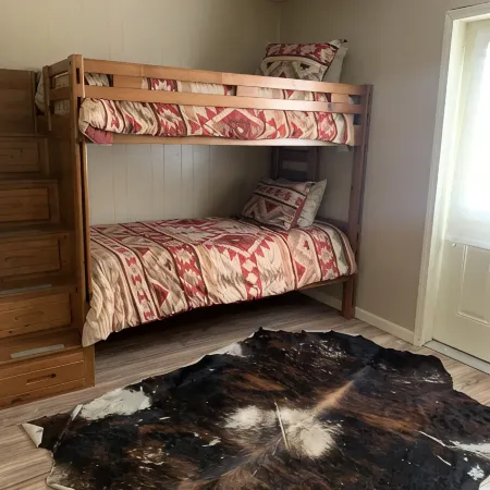 A quiet country retreat 8 miles from town.