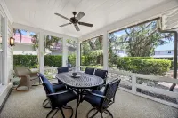 Palmetto Bluff Home in the Heart of Wilson Village3 Bdrm-3.5 Bath -Golf Access
