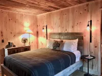 Artisan-crafted Magic on Lake Superior between Lutsen and Grand Marais