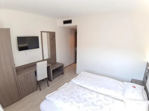 Hotel Garnì Villa Fontana - 3 ดาว