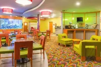Comfort Suites at Virginia Center Commons - breakfast