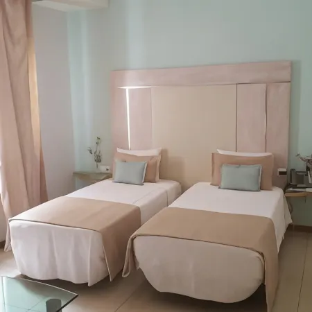 Sol Hotel