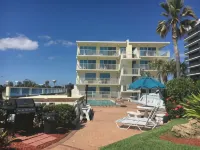 Sea Shells Beach Club Hotels near Sun Splash Park