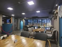 Red Stone Hotel Hotels near مودا