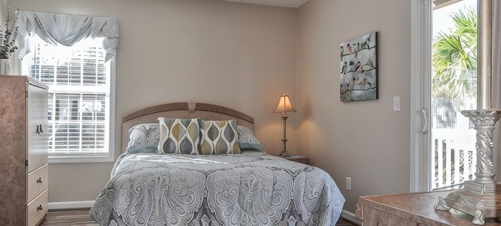 Feels like home! This spacious & cozy beach house is a short walk to the beach! Ξενοδοχεία στην πόλη Surfside Beach