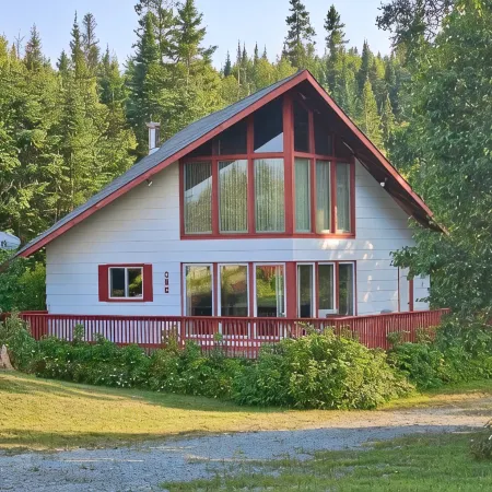 Wawa Northern Lights Motel and Chalets