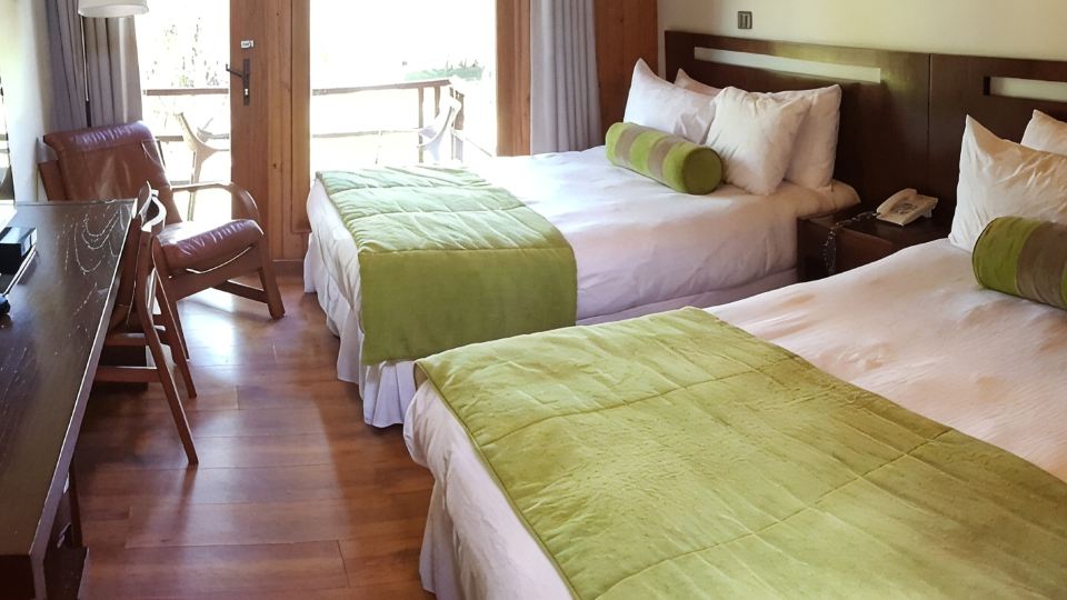 Hotel y Cabañas Las Mellizas - Caja Los Andes