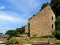 Yangpyeong New Space Pension (Spa, Hotel Bedding, Rooftop BBQ) Отели рядом с достопримечательностью «Галерея «Сонаги»»
