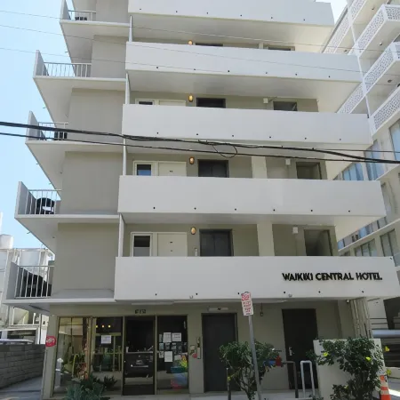 Waikiki Central Hotel - No Resort Fees