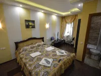 Owl Hotel berhampiran Stesen Vykhino