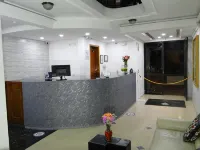 Hotel Esmeralda Plaza - Thân thiện với thú cưng