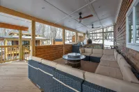 Catskills Mountain Retreat: Luxury Meets Serenity - Hytter