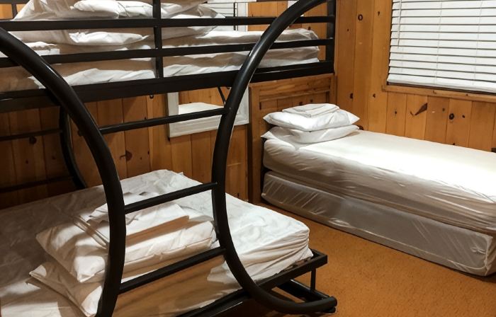 Fresh Air Cabin Hike  Rest  Refresh Sleeps 8