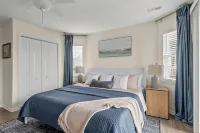 Coastal Getaway with Pool and Beach Access - Linens Included