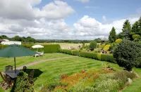Ashcroft Farmhouse - 4-Star