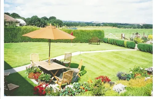 Ashcroft Farmhouse - 4-Star