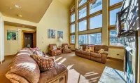 Spacious Condo with a Beautiful View and Lots to do in Brian Head UT. BL-25016