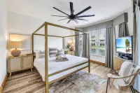 FIRST FLOOR 3/2, GOLF, POOL, TENNIS, BEAUTIFULLY  REMODELED CLOSE TO BEACHES - 4-Star