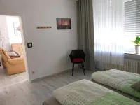 Ländliche Ferienwohnung 70 qm NEU Renoviert - Apartments