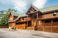 Mountain Retreat - Theater & Arcade - Hot Tubs - Boutique