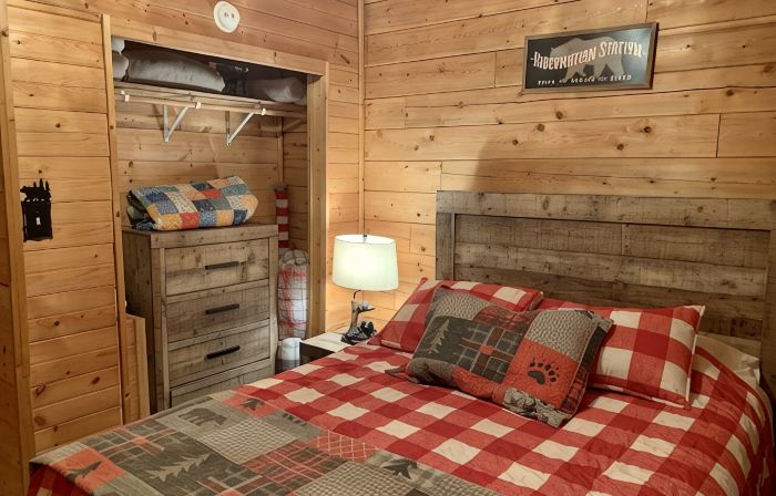 Bear Claw Cove #2 Pet Friendly-Hot Tub-Kayak