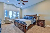 Luxury Family Home, 15 Miles to Downtown SLC! - Homestays