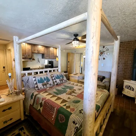 Brian Head Village Escape 4/3 with Ski Slope Views Across from the Lift Unit J-2