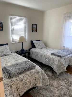 Boise's Jewel on Gem St. With 2 bedrooms & 1 bathroom. - Homestays