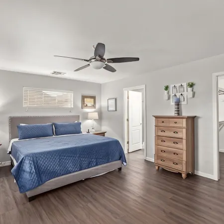 East Mesa Home Sleeps 6 Close to Hwys