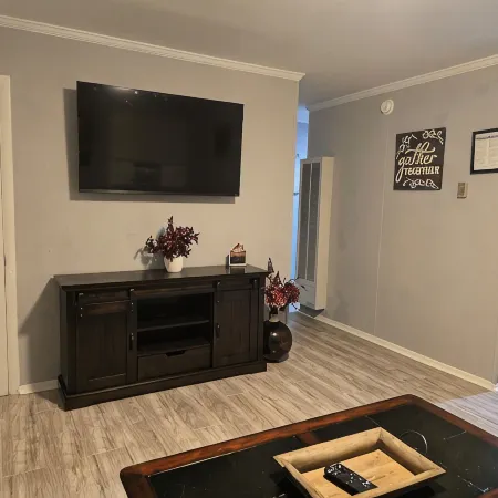 Cozy Haven in Hampton Roads – Near Beaches, Military Bases & Historic Sites!