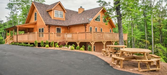 #1 VIEWS BLACK-MT.- LUX LOG ESTATE. / HOT TUB / GAME ROOM / PET FRIENDLY / GATED Отели в г. Мак-Дауэлл