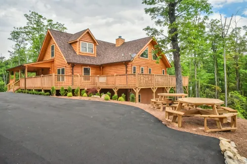 #1 VIEWS BLACK-MT.- LUX LOG ESTATE. / HOT TUB / GAME ROOM / PET FRIENDLY / GATED - 3つ星