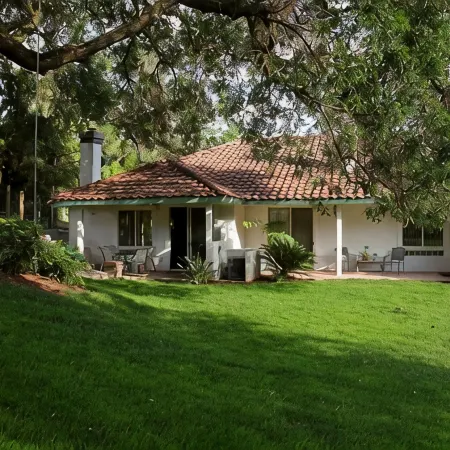 Lux 2/2 w/Firepit Next to Kaweah River & 10 Min from Sequoia National Park