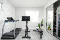 Xana Hotelle (Xiangtan High-speed Railway North Station) - Gym