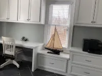30 Second Walk To Downtown - 4-Star