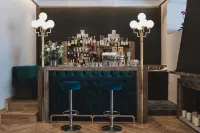 Hotel Adria - Quầy Bar