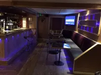 ニスデール ホテル - バー