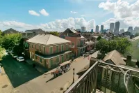 Lafitte Hotel & Bar - Romantic