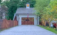 Family Retreat, 3Br Each with Ensuite, Lakeside Community - Wifi