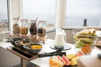 The Land's End Hotel - breakfast