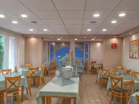 Hotel Touring - 2-Star