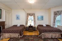 The Farrington Inn - Inns