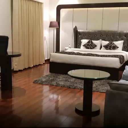 Grand Geet Hotels