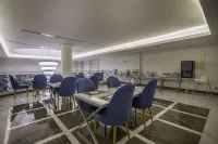The Address Palace Hotel & Apartment - 4-Star