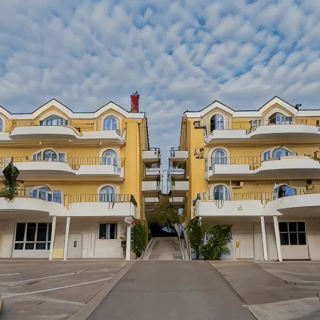 Hotel Crnogorska Kuća