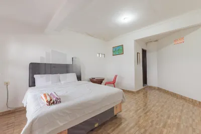 Pondok Hefi Ciwidey Mitra RedDoorz Hotel di Rancabali