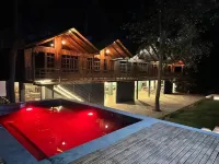 Pine Tree Mazamitla Hotel Boutique & Cabañas - С балконом