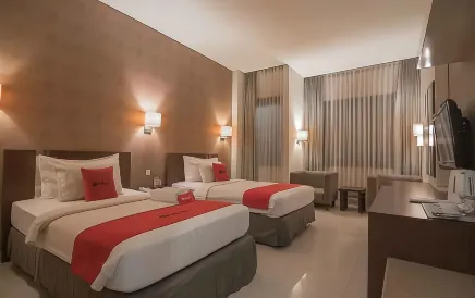 Naval Hotel