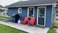 Myriad Fins Cottage and Marina Hotels in Kawartha Lakes
