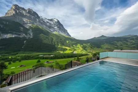 Hotel Spinne Grindelwald Отели рядом с достопримечательностью «Firstbahn AG»